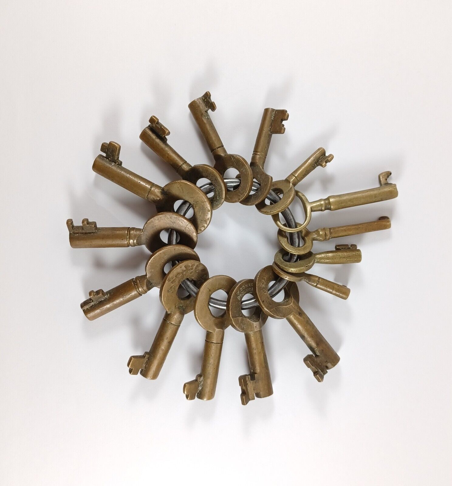 Lot Of 15 Antique Brass Hollow Barrel Keys, W. Bohannan, Marked Keys On Big Ring