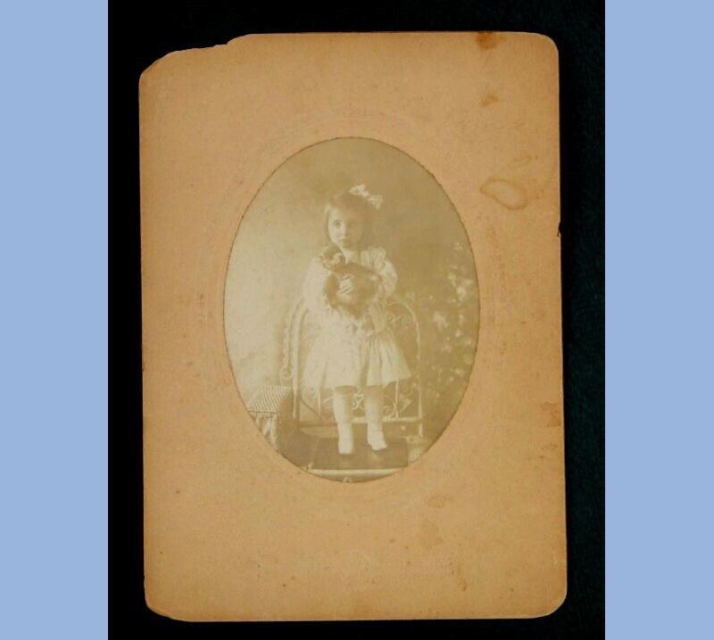 antique VICTORIAN PHOTOGRAPH~GIRL HOLDING TEDDY BEAR embossed mat CUTE
