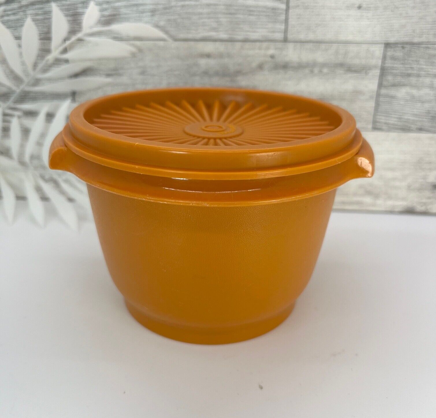 Vintage Tupperware Burnt Orange Servalier Container Bowl # 886-31 with Lid