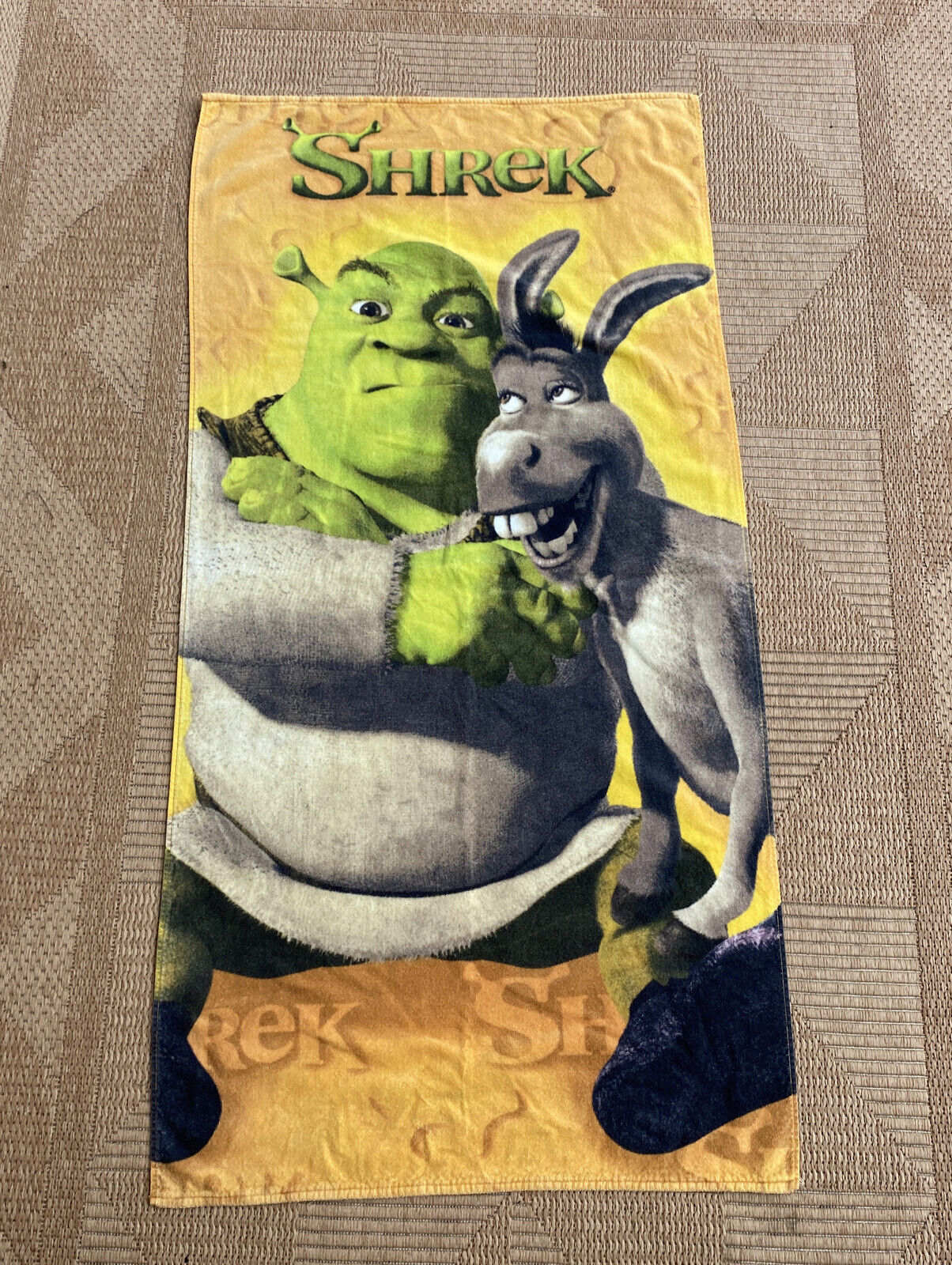 Vintage Shrek and Donkey Shrek 2 Yellow Beach Towel 26\