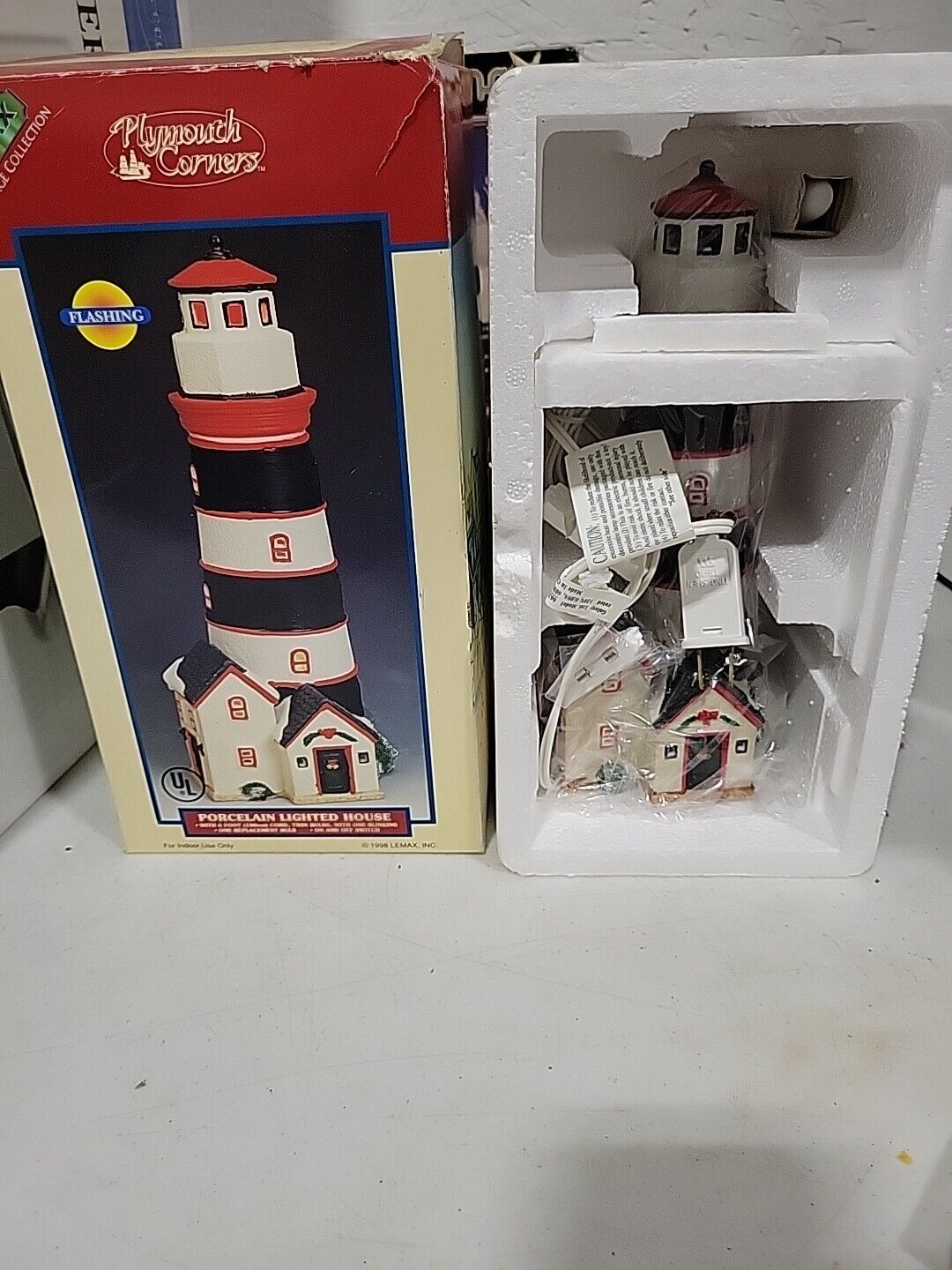 Lemax Plymouth Corners Lighted House Flashing Lighthouse WORKS Vintage 1998 New