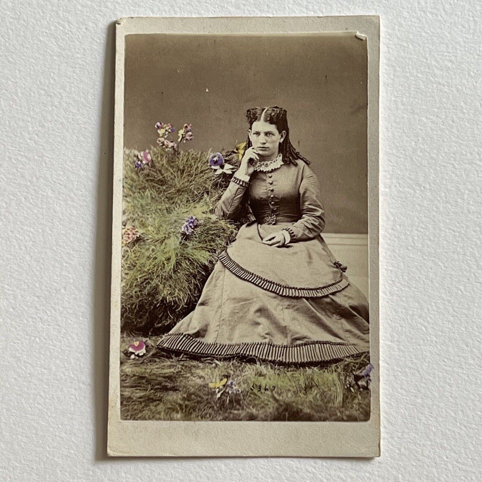 Antique CDV Photograph Beautiful Young Woman Great Tinted Flowers Ingersoll CA