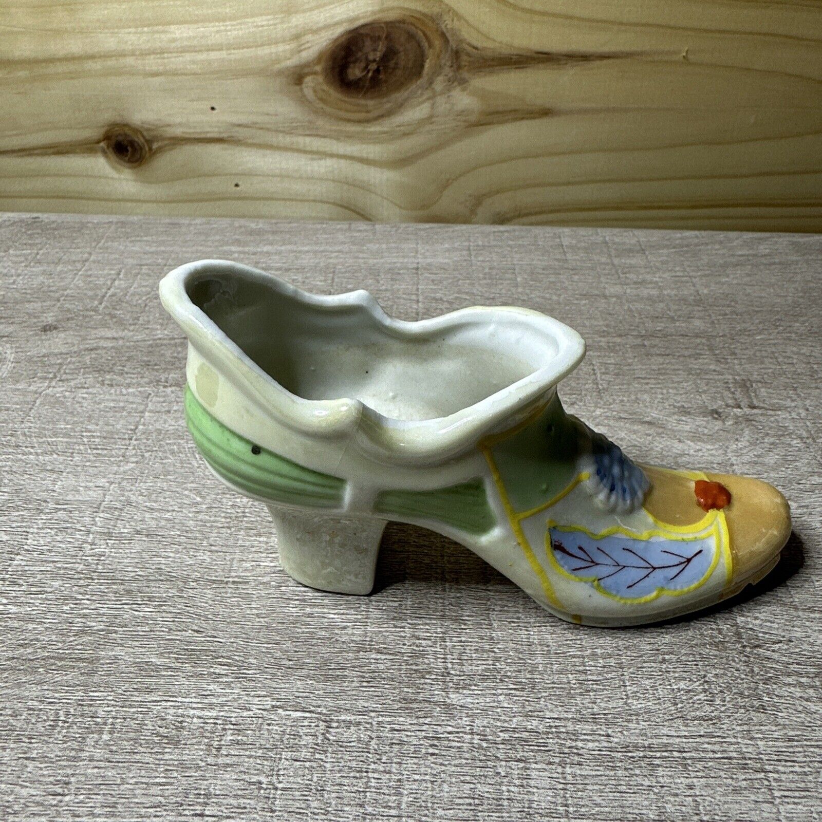 Vtg Miniature Ceramic Shoe Made In Japan