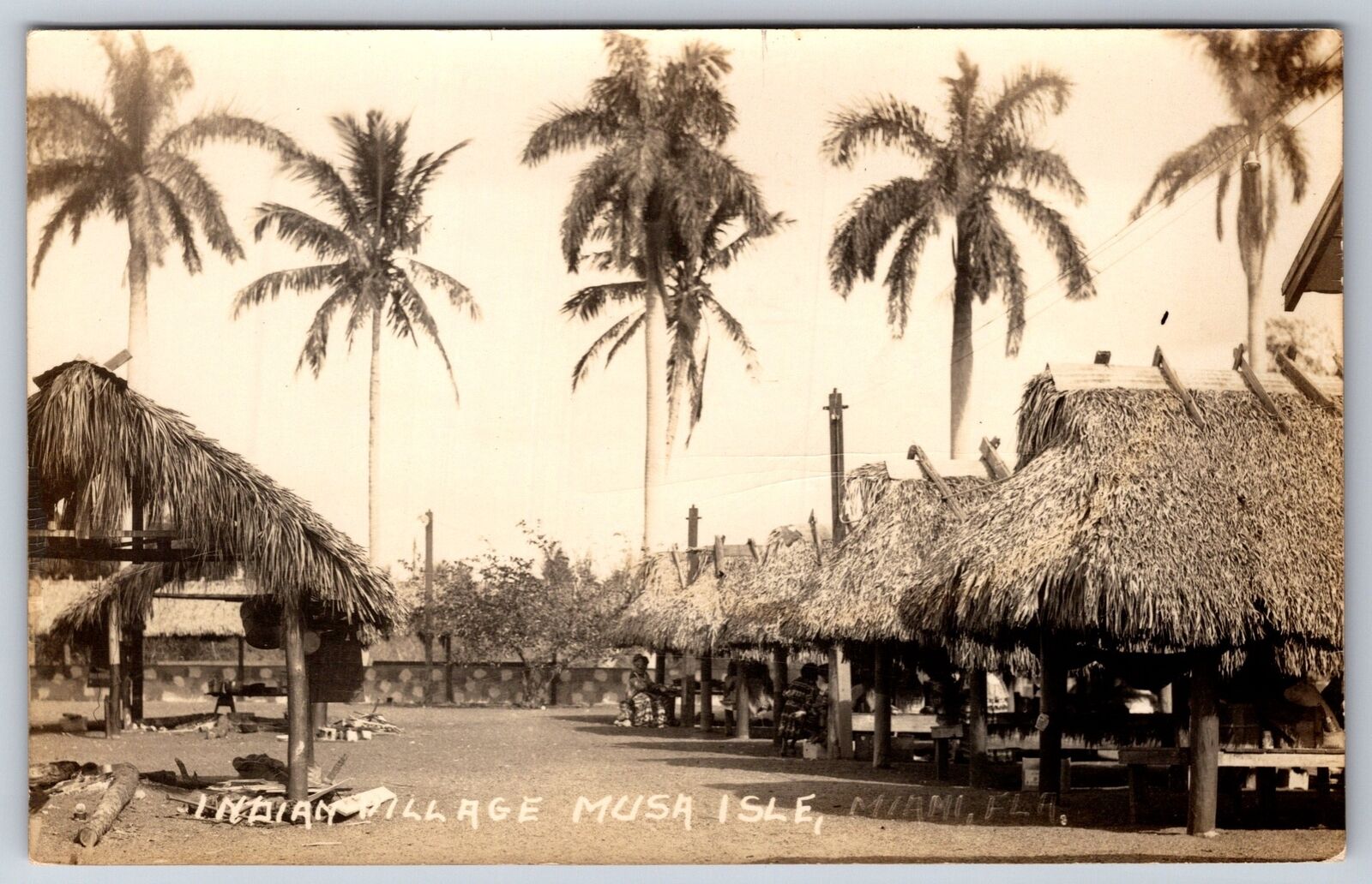 Miami Florida~Musa Isle~Indian Village~Grass Huts~1930s RPPC