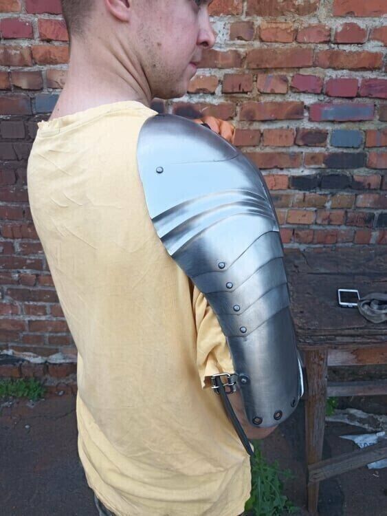 Medieval Gothic Knight Armor Pair Of Pauldrons Shoulder