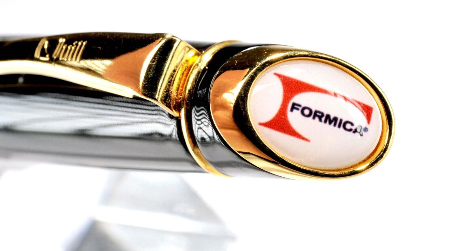 Vintage MCM Formica Corporation Quill Black & Gold Rollerball Pen Cincinnati, OH