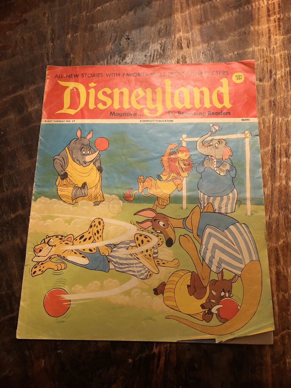 Vintage Large Disneyland Magazine 1972 Scarce Rare