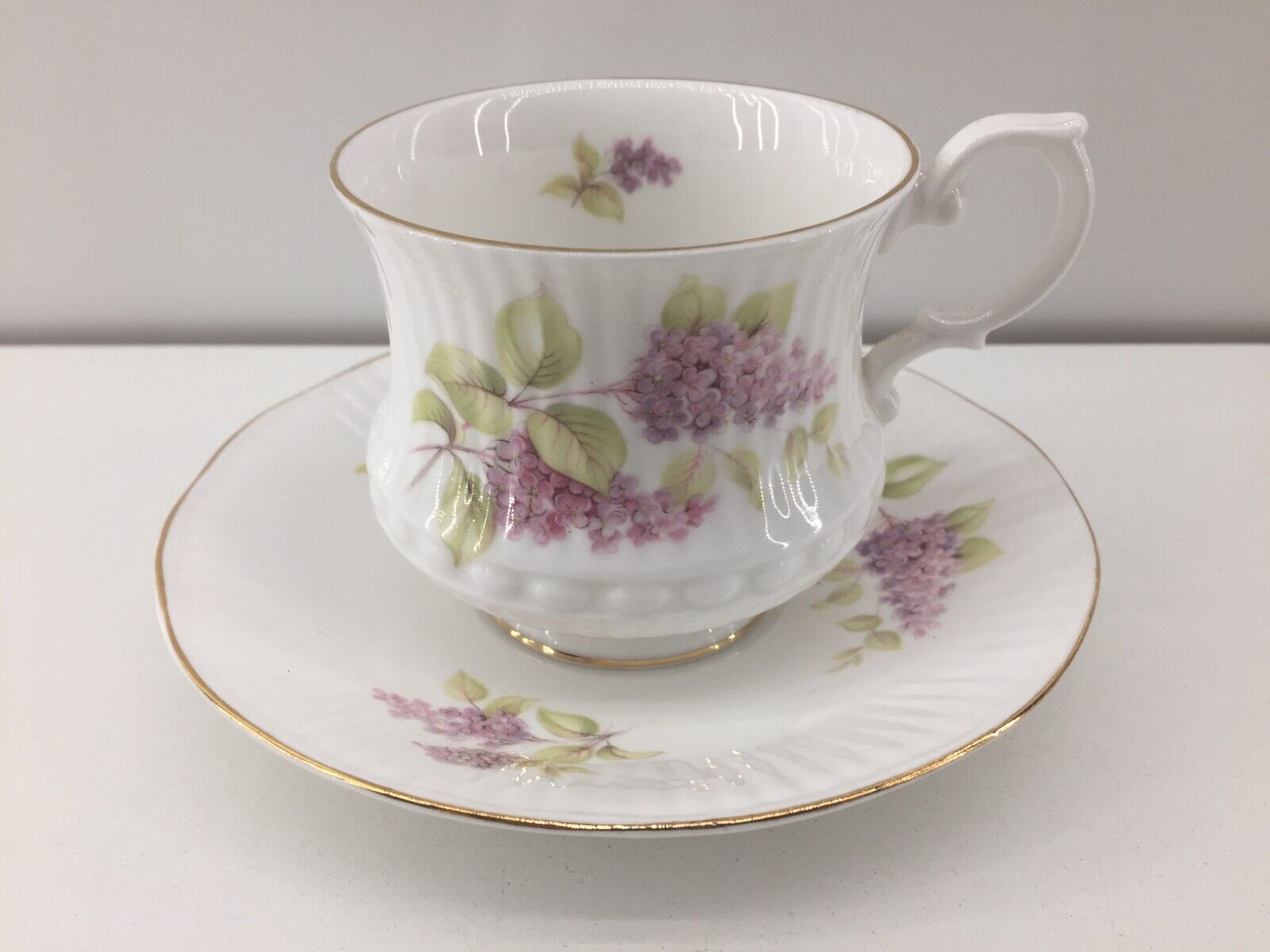 Vintage Royal Minster England Fine Bone China Tea Cup & Saucer Set Grapes
