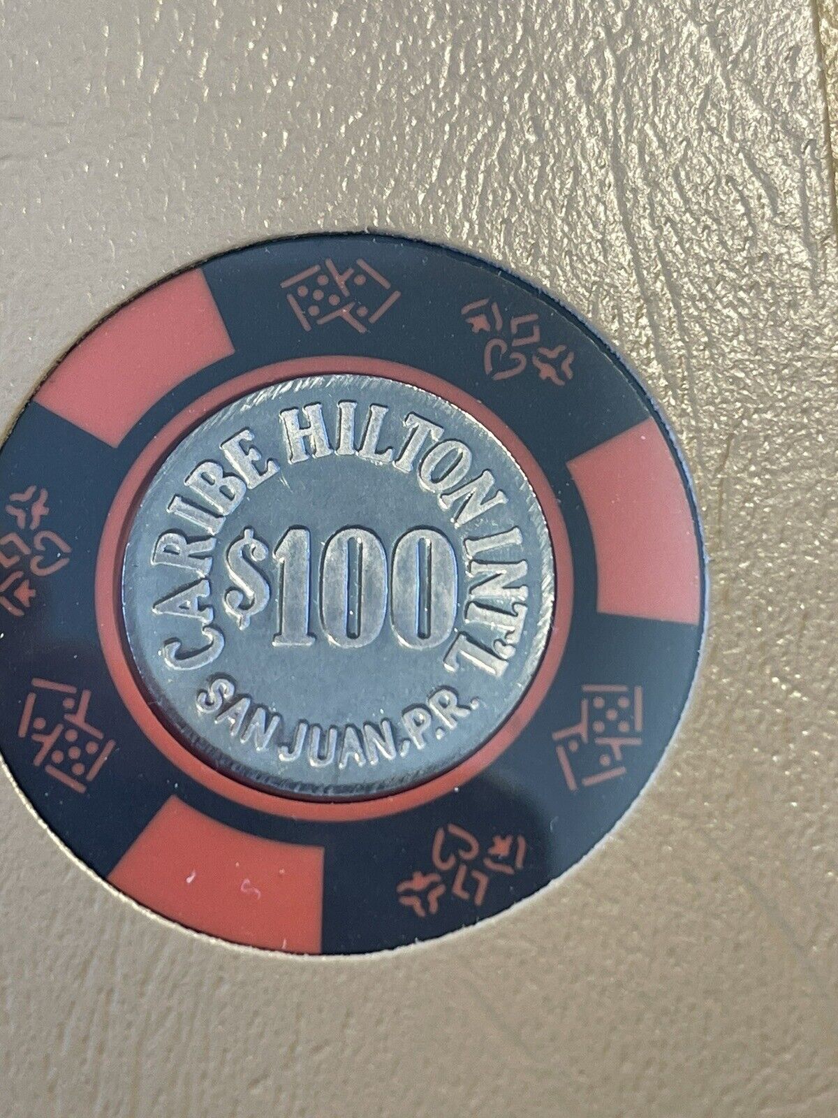 $100 Caribe Hilton San Juan Puerto Rico Casino Chip CHC-100C ***Very Rare***