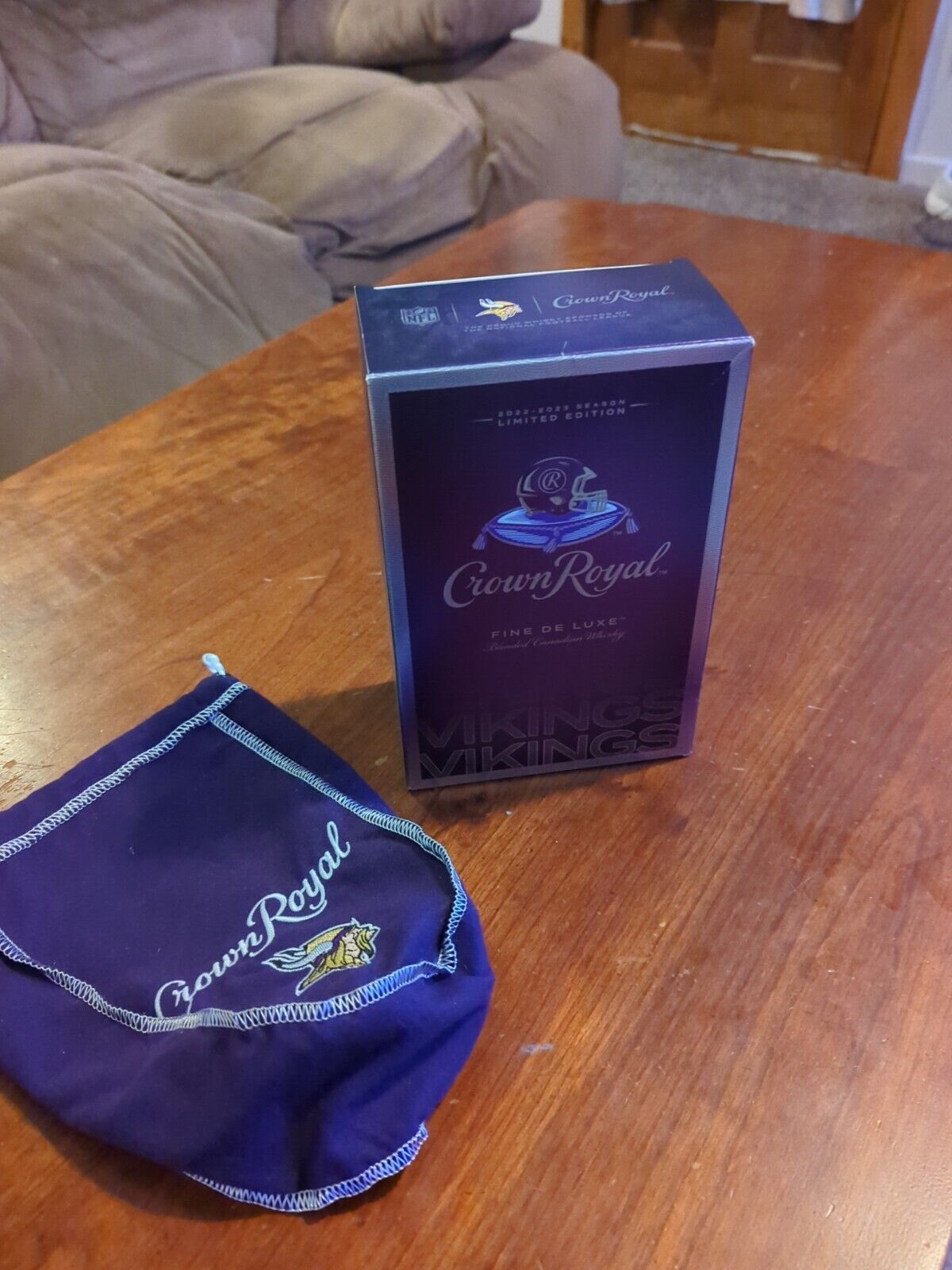 Vikings Crown Royal Bag And Box 2022-2023 Limited Edition 750ml Box