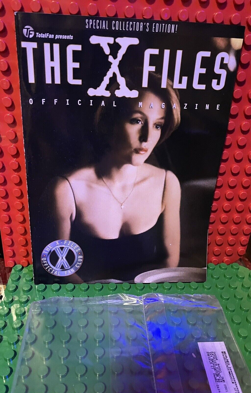 The X-Files Official Magazine Vol 4 No 3 Fan Club Collectors Edition W/ Shrink