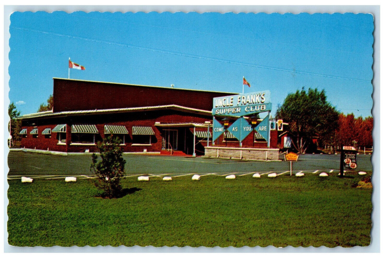 c1950\'s Uncle Frank\'s Supper Club Thunder Bay Ontario Canada Vintage Postcard