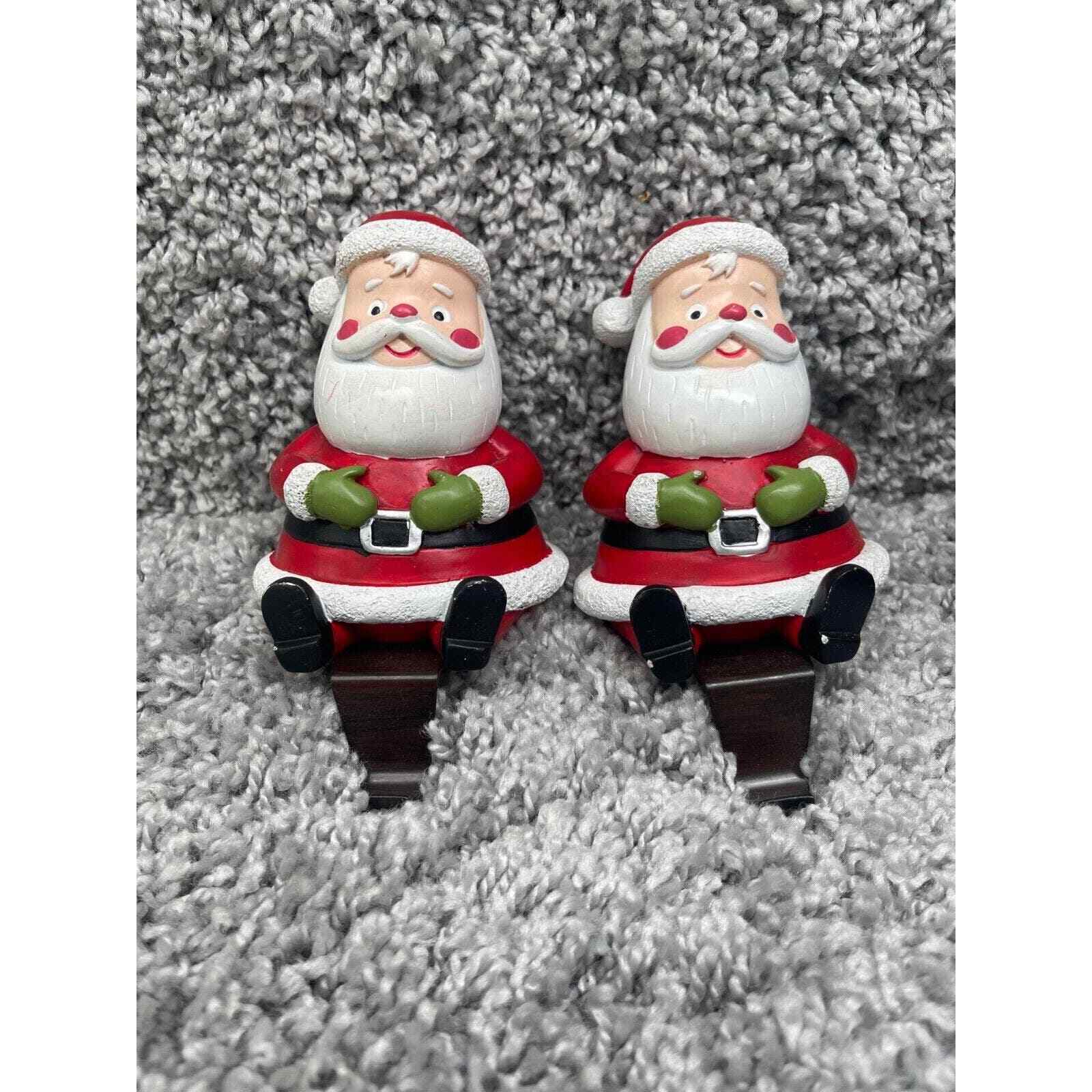 Lot Of 2 Christmas Holiday Santa Claus Shelf Sitter With Hook Figurine