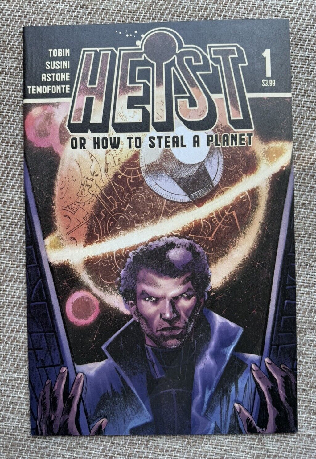 Heist Or How To Steal A Planet #1 Cover A