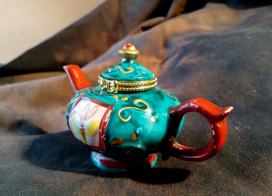Cute Vintage Miniature Teapot Trinket Box