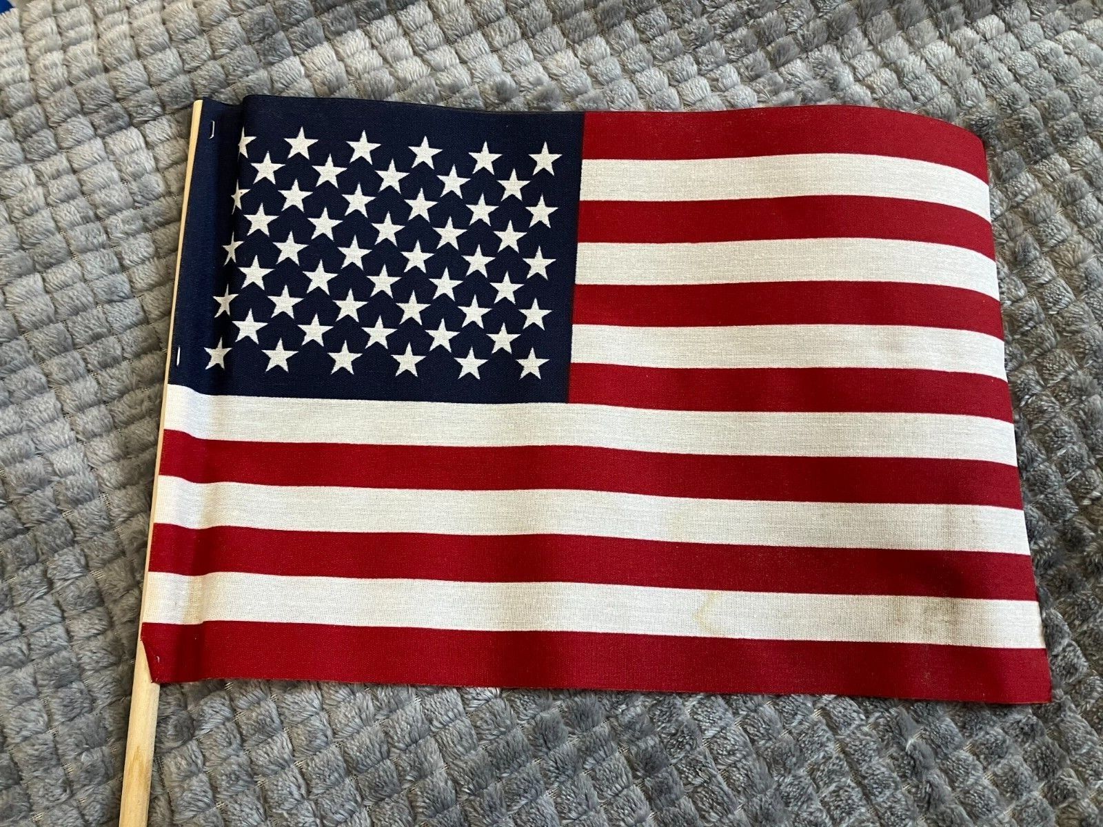 25 pack of American U.S.A. Flags 8\