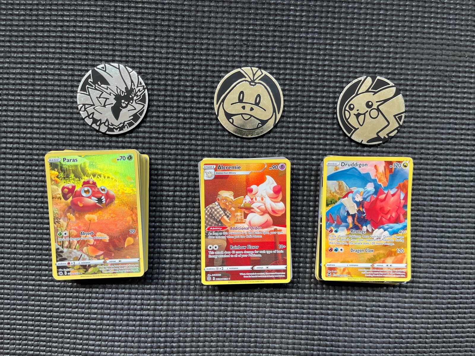 Pokemon Card Bundle 50 Cards 100% Genuine Full Arts, V, Holo + 1 Coin