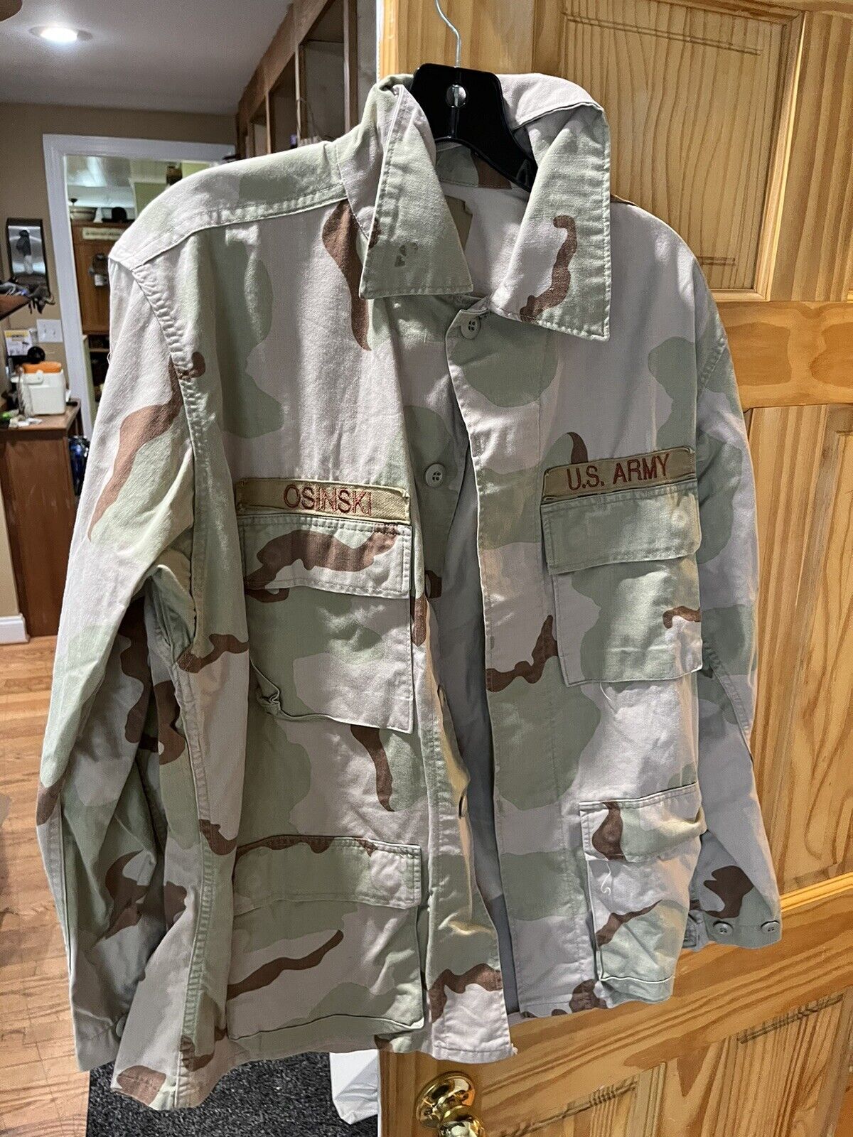 U.S. Army Combat Desert Camouflage BDU Coat Jacket Size Medium Reg Camo