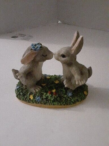 Vtg Charming Tales Bunny Rabbit Figurine Silvestri Love Blooms 1996 Special Ed