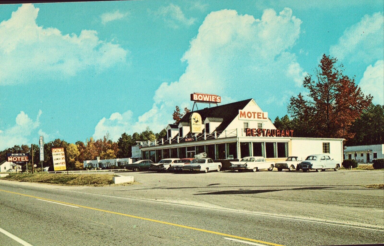 Bowie's Motel & Restaurant - Lorne, Virginia - Vintage Postcard Old Cars