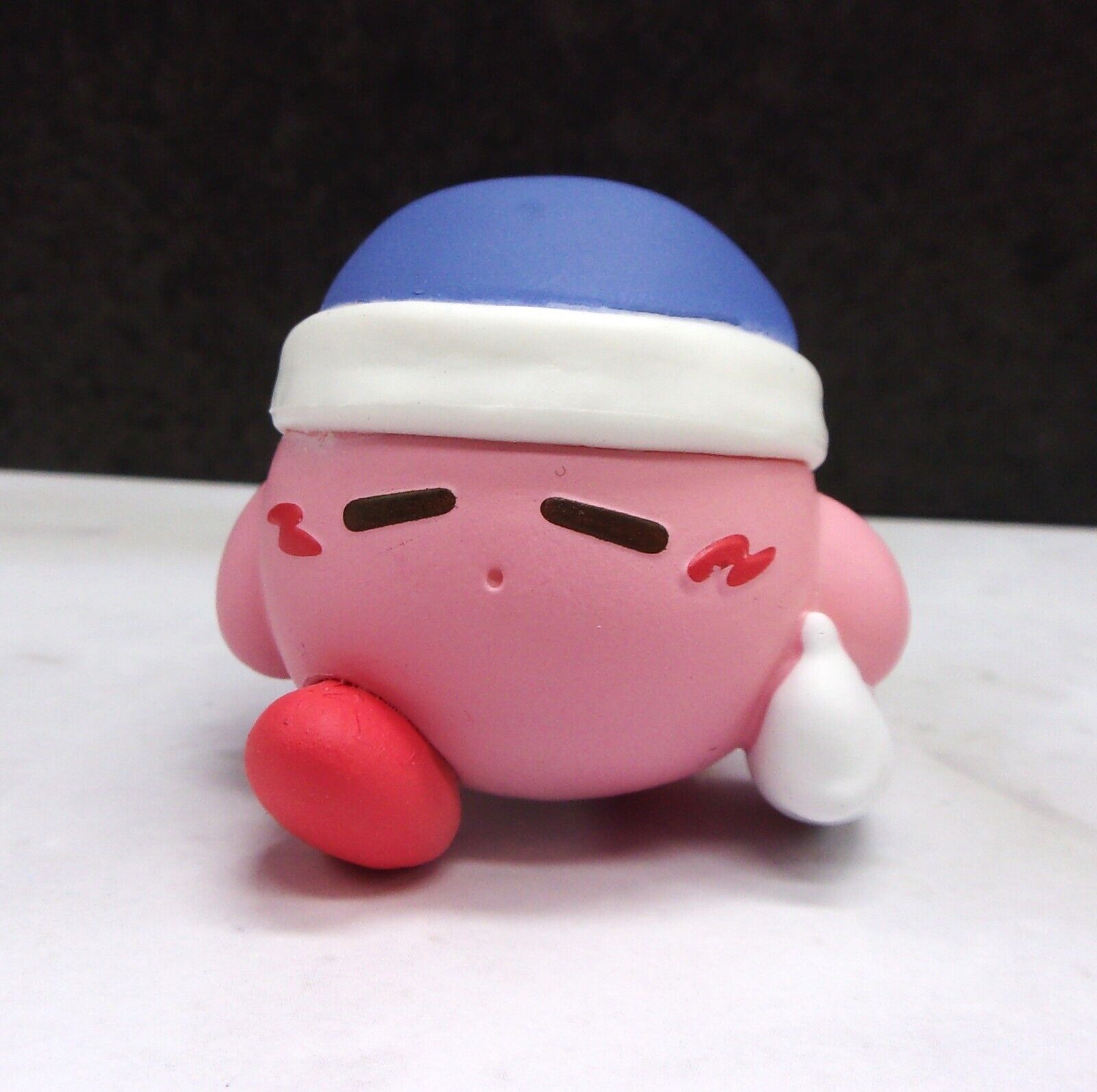 Sleepy Kirby - PUPUPU Friends Figure - Vol/Part 1 - Bandai - Japan