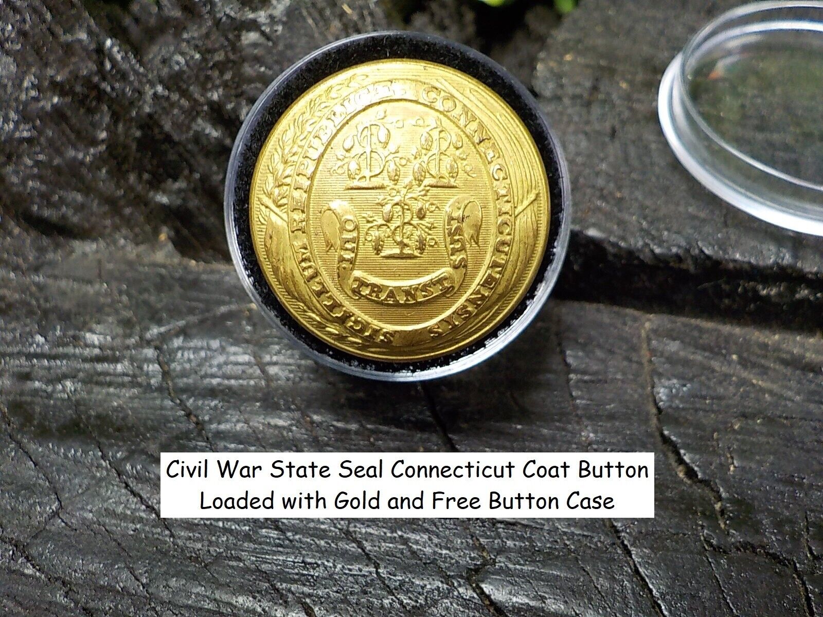Old Rare Vintage Antique Civil War Relic Connecticut Coat Button Loaded Gold