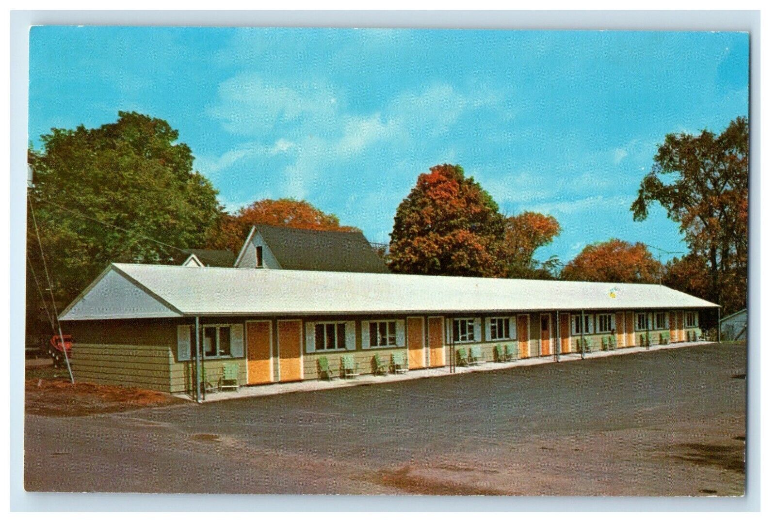 c1950\'s Pray\'s Motel Main Street Route 2 Newport Maine ME Vintage Postcard