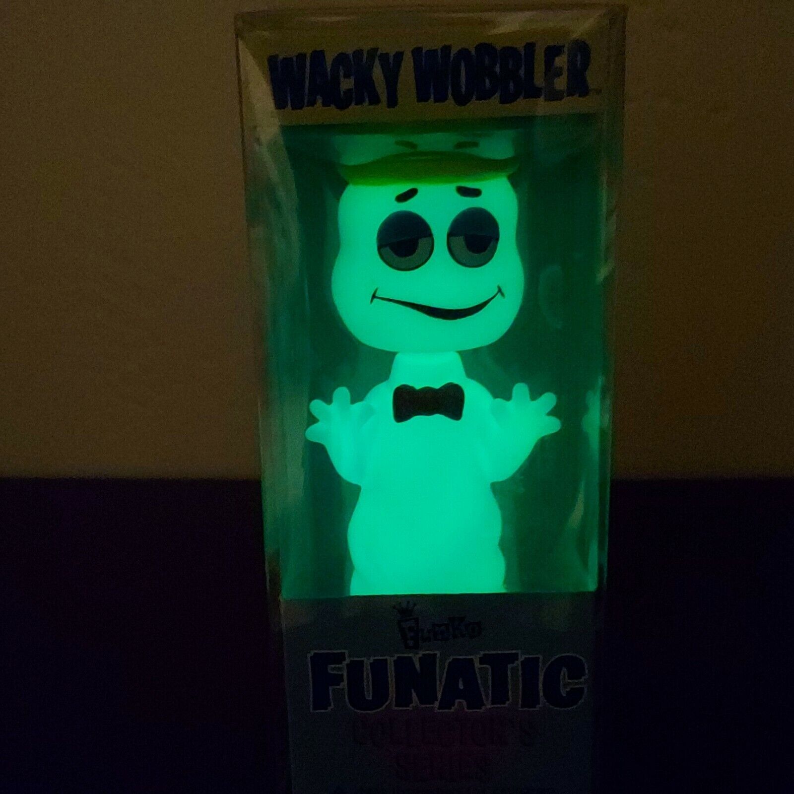 Funko Wacky Wobbler - General Mills - Glow in the Dark Boo Berry