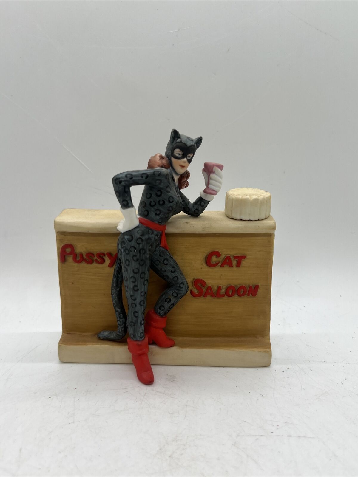 Vintage 1986 DUG'S Brothel DECANTER: PUSSY CAT SALOON Winnemucca, Nevada EMPTY