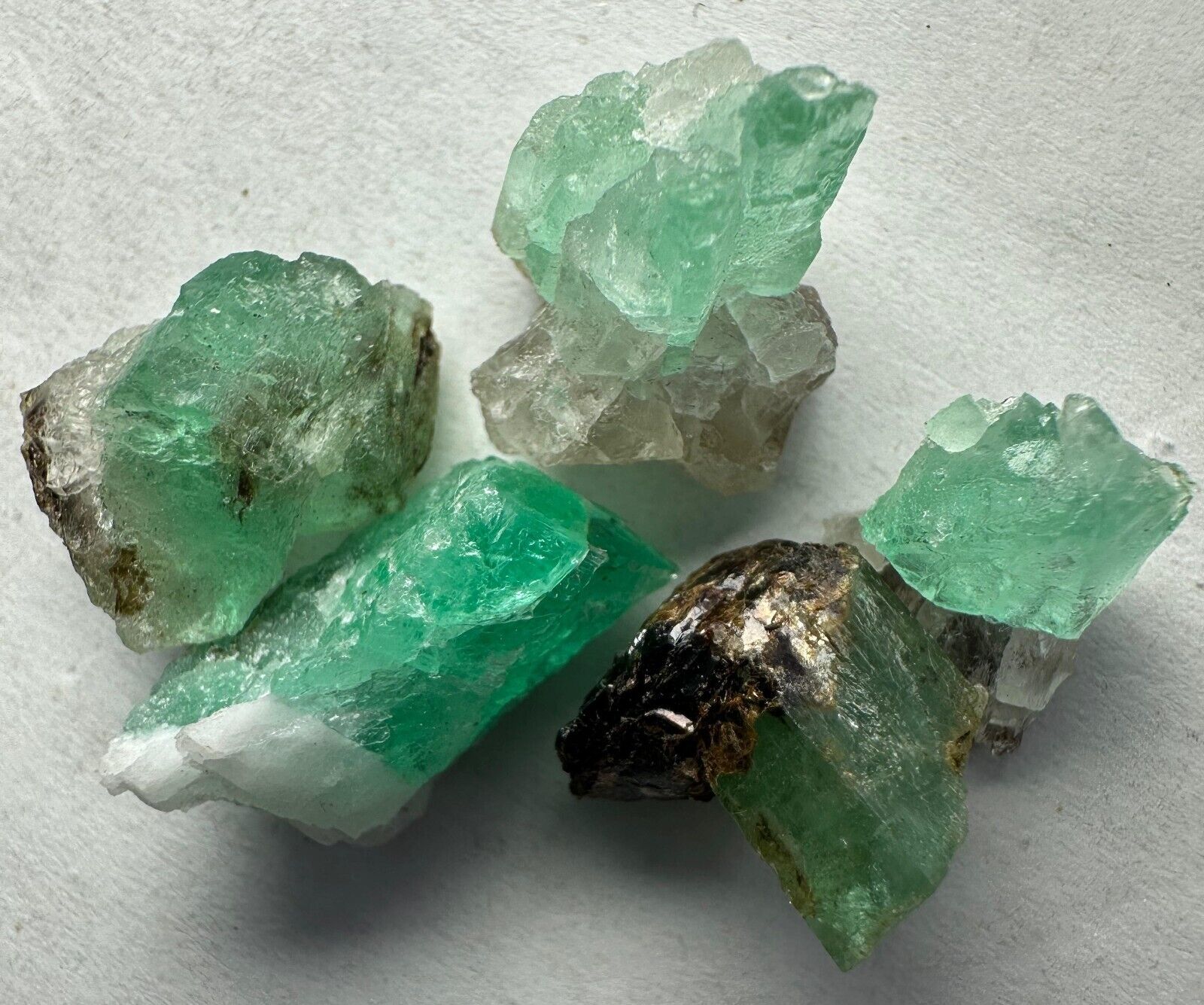 44 Carat Well Terminated Top Green Emerald Chitral Crystals  Lot @pk