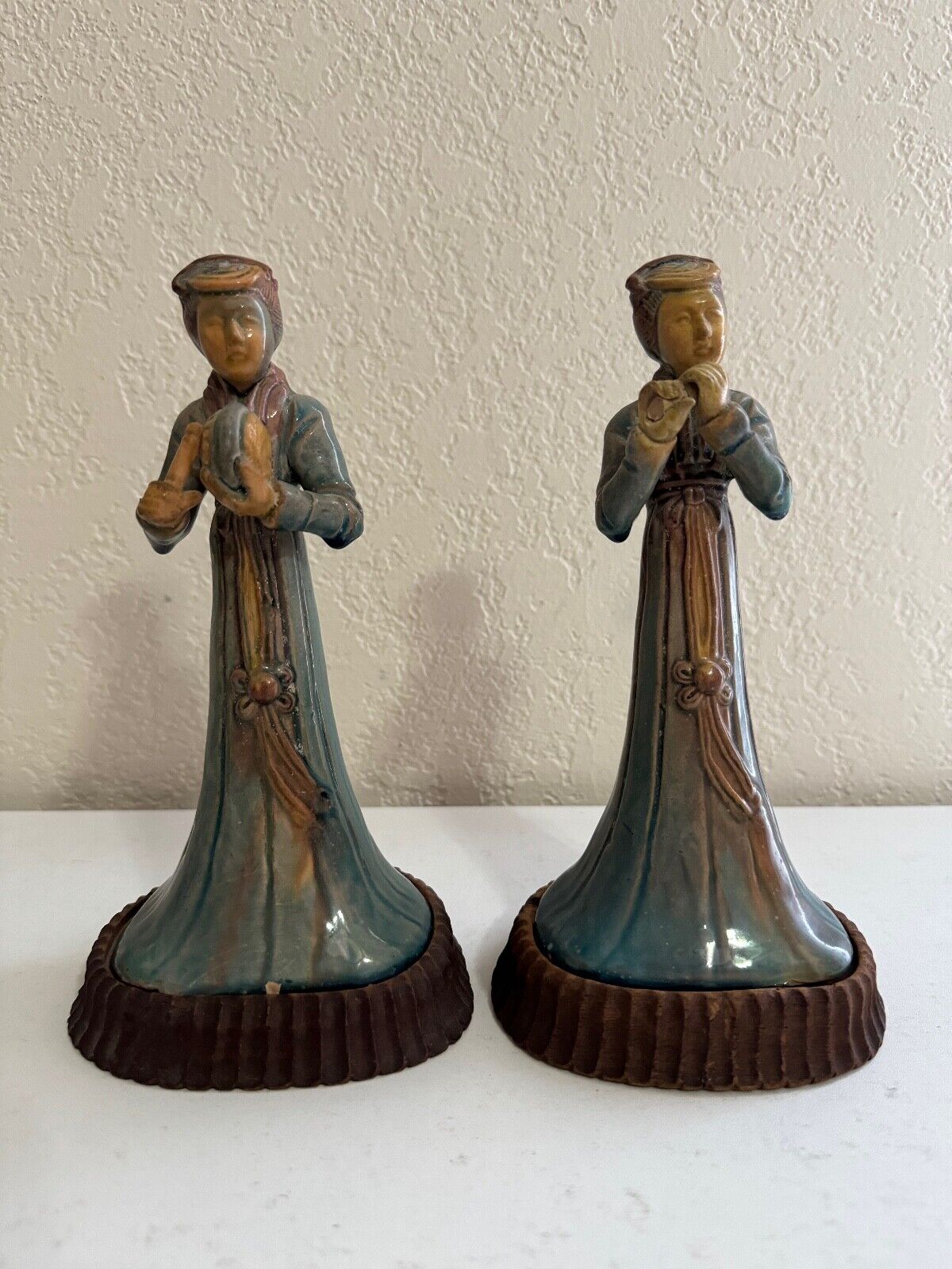 Antique Pair of Chinese Mudman Statues Figurines Lady Musicians w/ Wood Stands