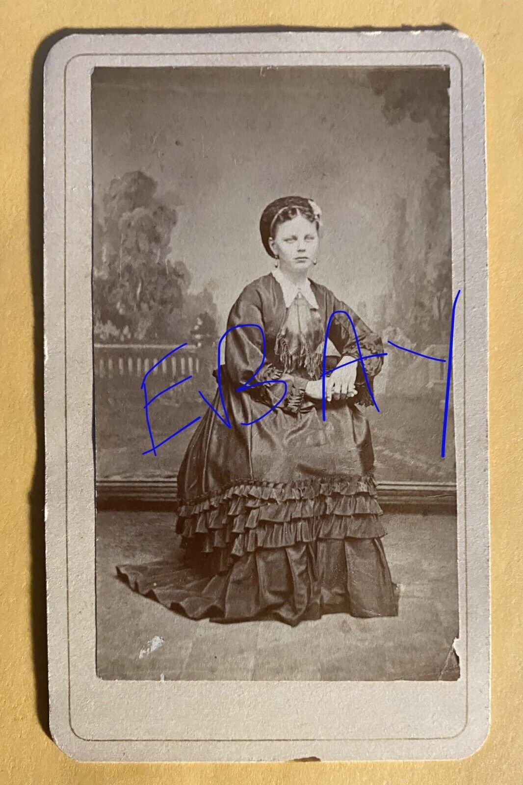 Vintage 1860s CDV Photo Woman-KEESLER’S BLOCK, TROY, OHIO-AC Miller Photographer