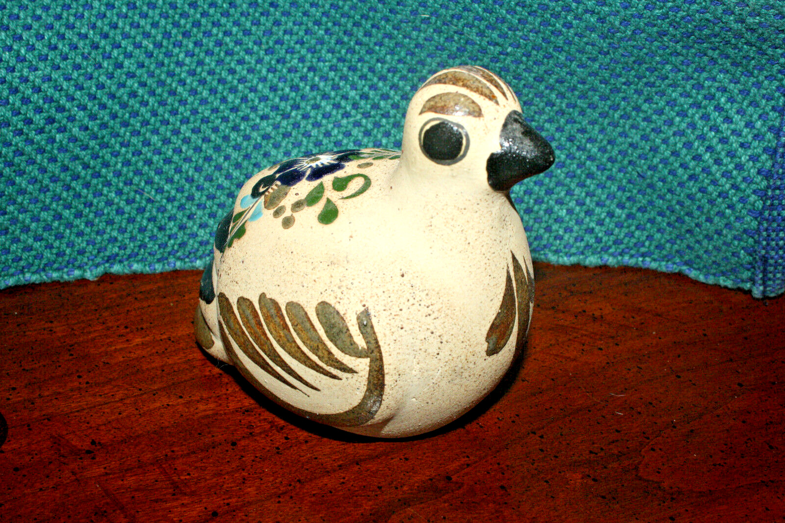 Tomala Mexican folk Art Pottery stoneware Bird hand painted