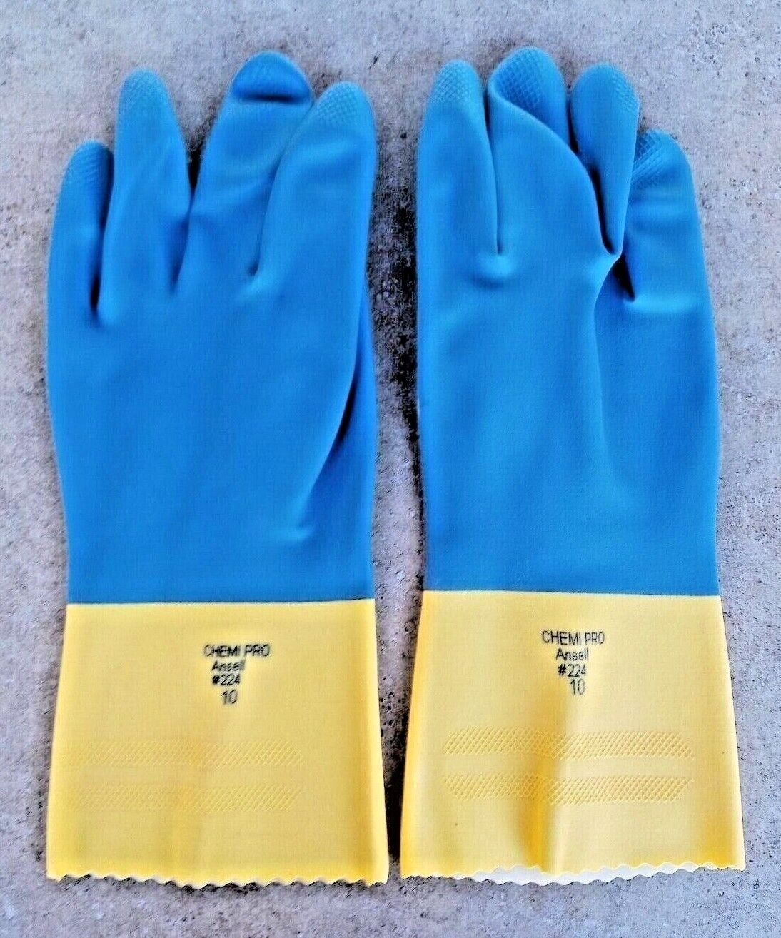 Ansell Chemi-Pro 224 Blue Neoprene/Latex Gloves 28 Mil - 13\