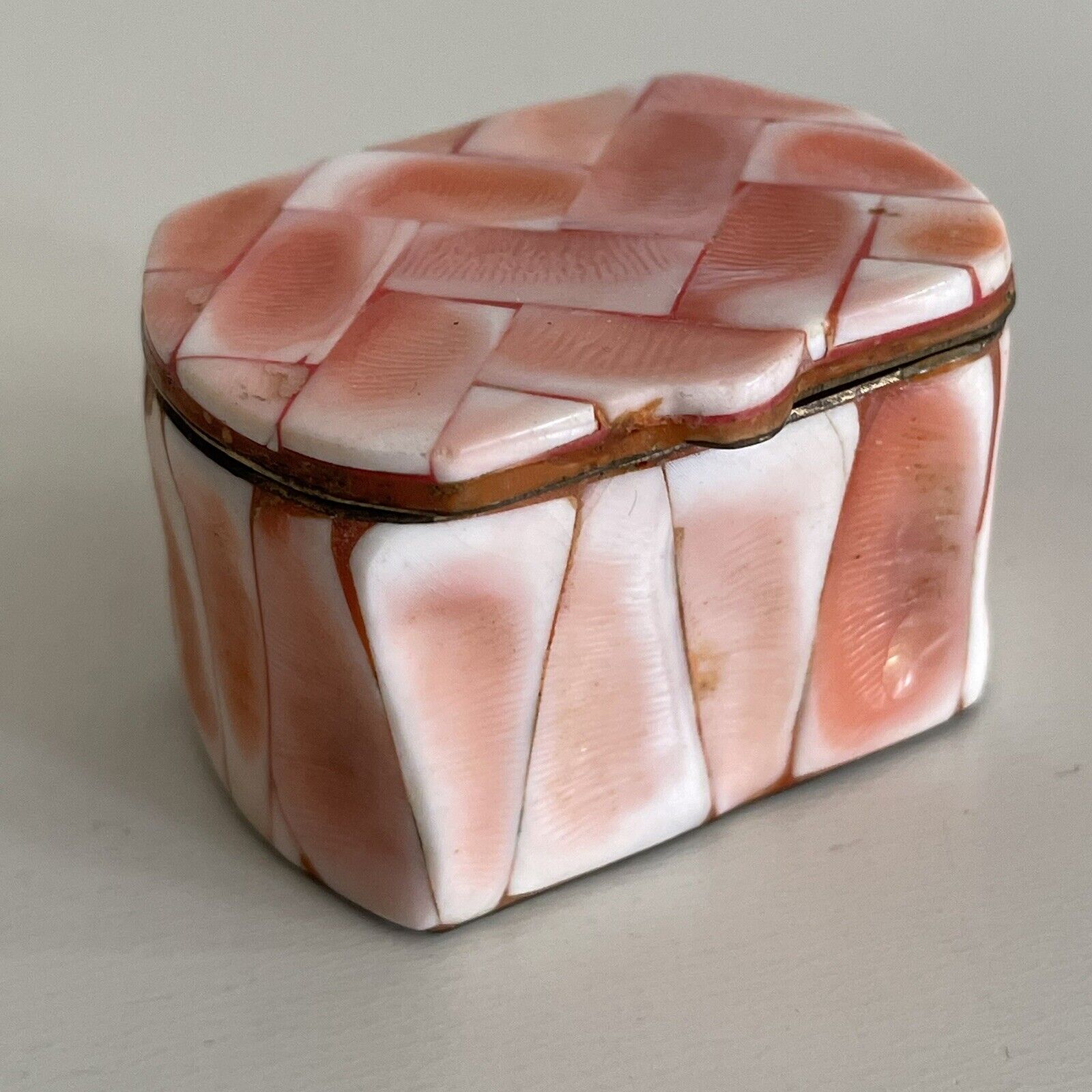 Vintage PINK Shell Coral Mosaic Trinket Pill Box Brass Small Container