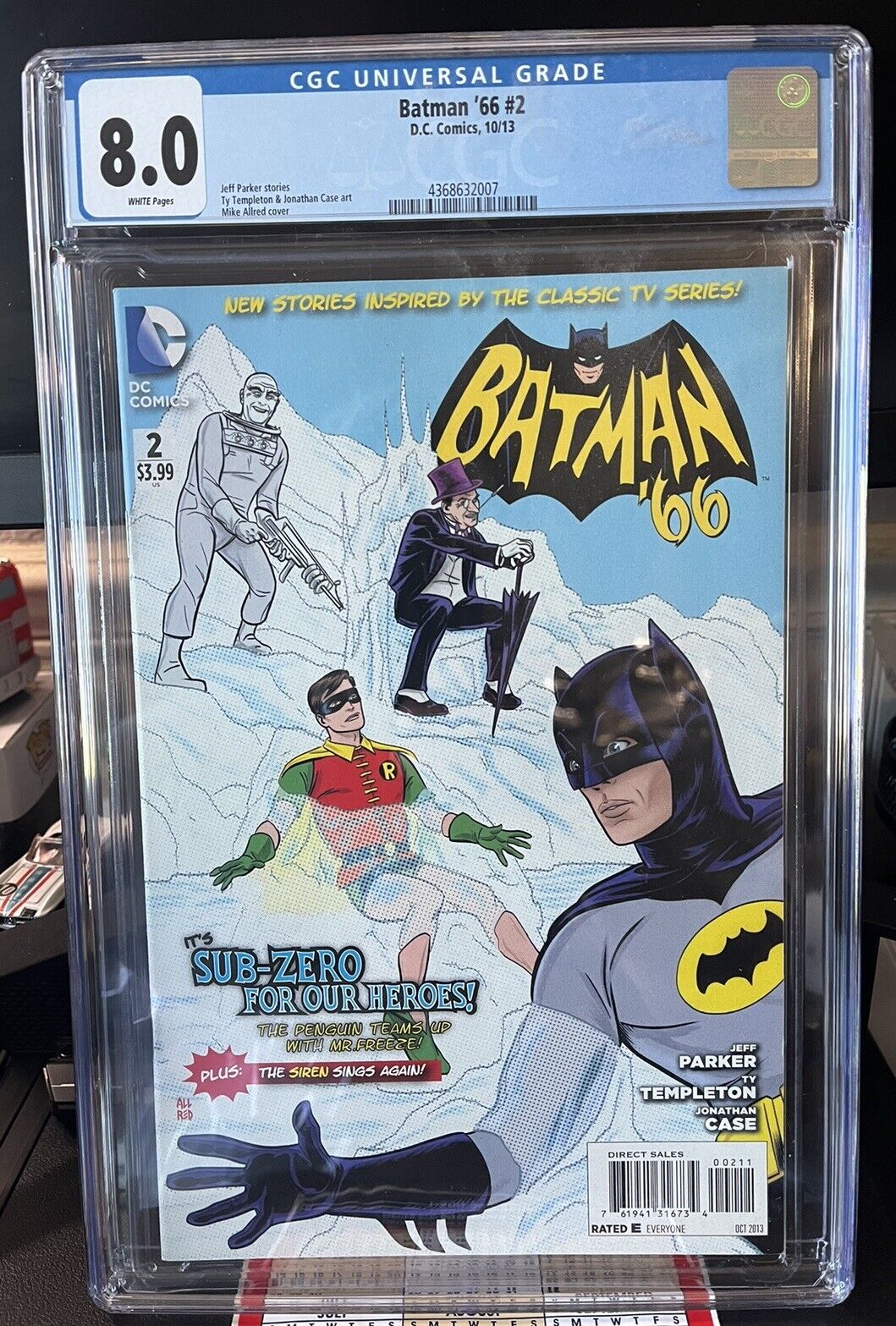 BATMAN '66 # 2 * DC COMICS * 2013 * CGC 8.0