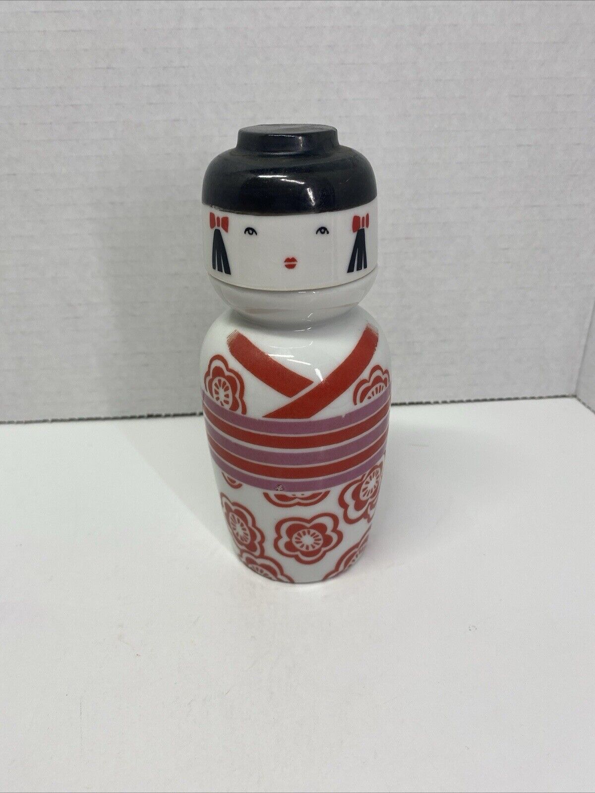 Vintage Kikkomann Japanese Saki Set Woman’s Head is Cup and Body is Bottle READ