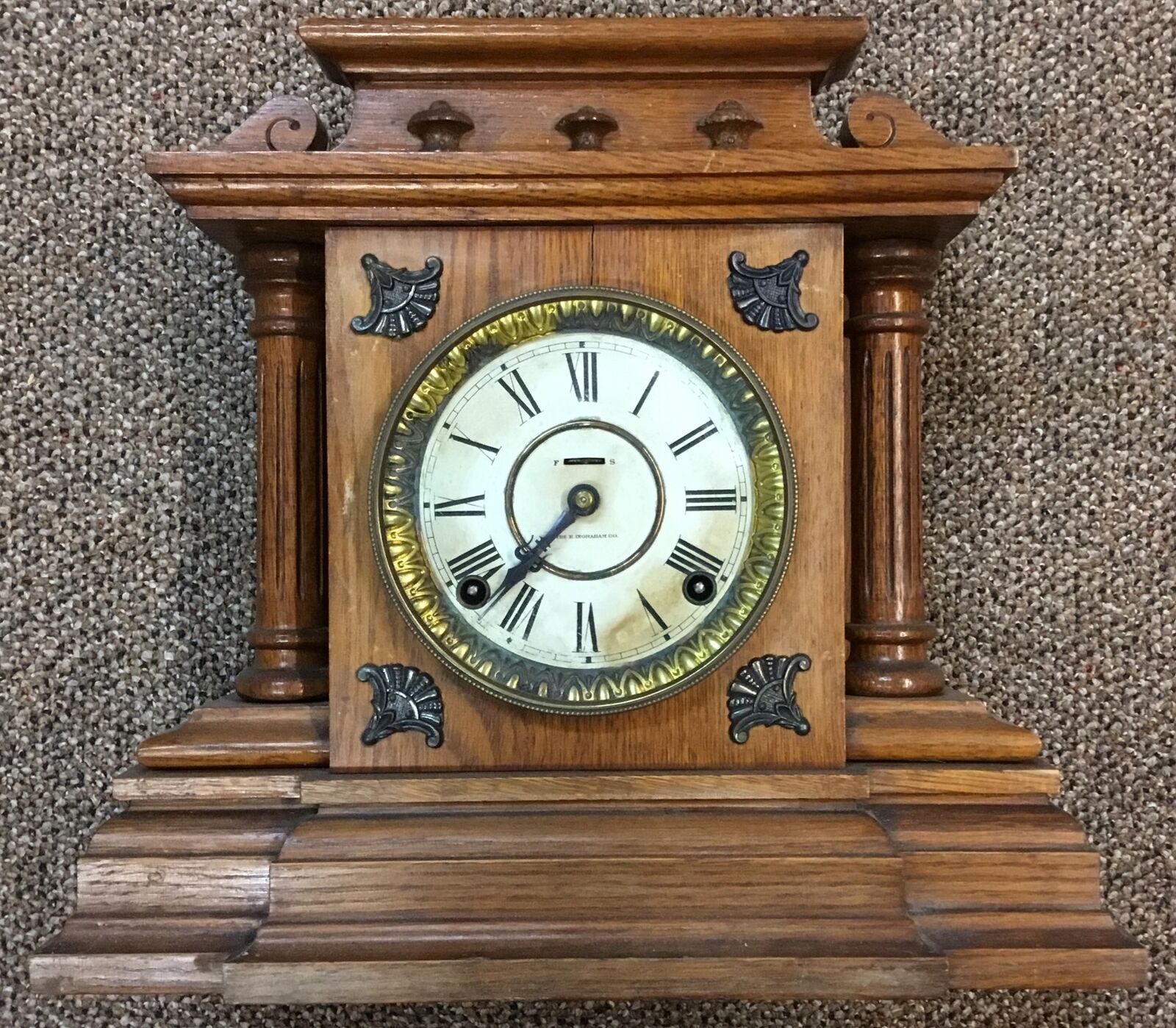 Antique E. INGRAHAM COMPANY Desk/Mantle Clock Pat. Sept. 1, 1885 Working/Running