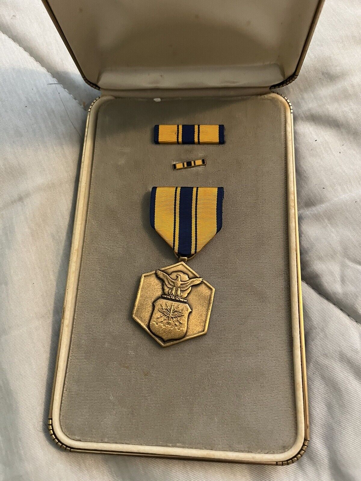 Medal of Merit United States of America Military Vintage War USA Soldier + Box