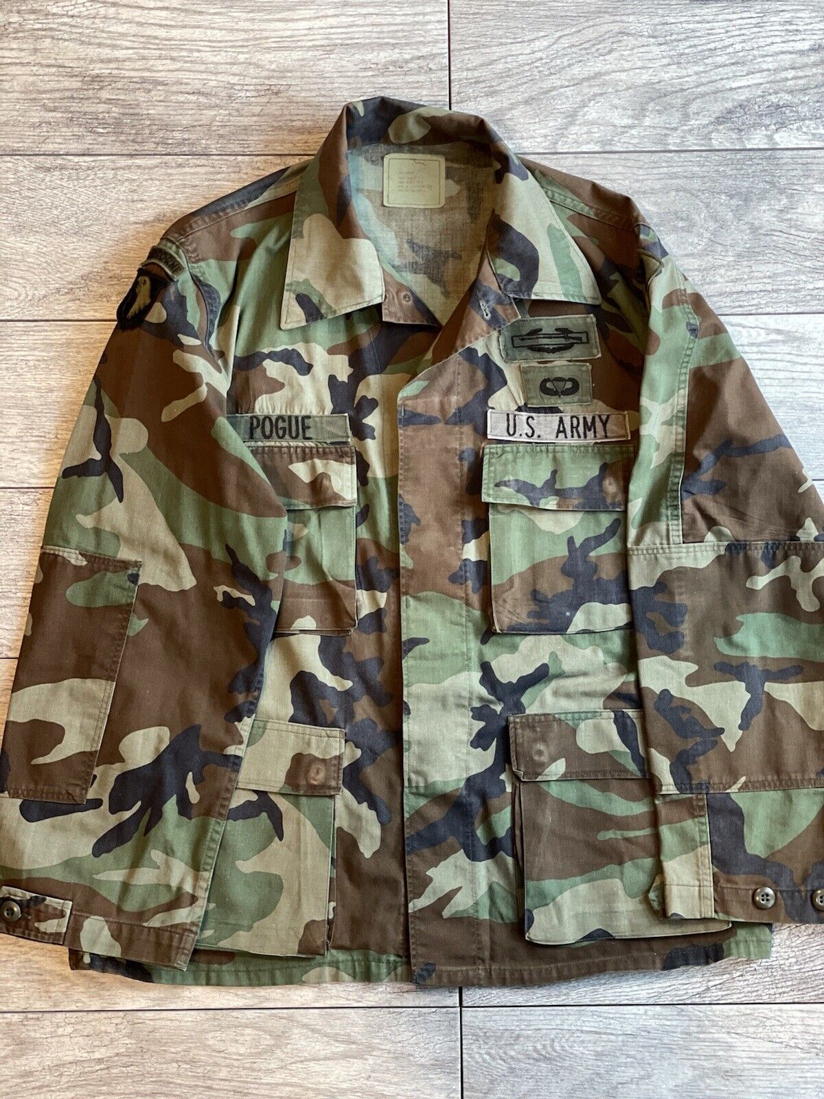 Authentic Army Combat Woodland Camouflage Pattern jacket, size Large regular