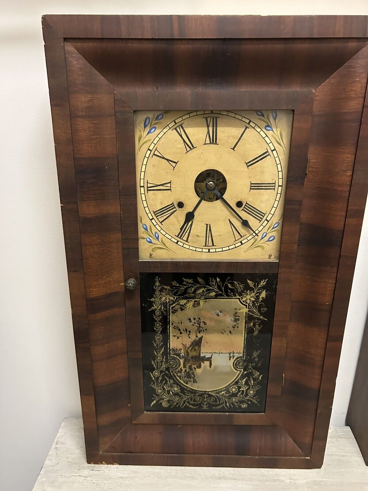 Working 30 Hour Antique Ogee Clock Beautiful Looking Clock