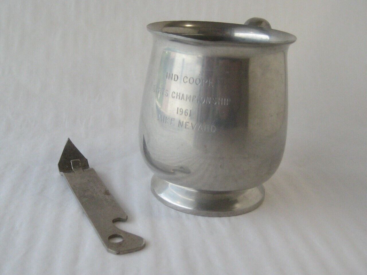 IND COOPE Brewery 1961 Darts Championship PEWTER MUG + Long Life BEER CAN OPENER