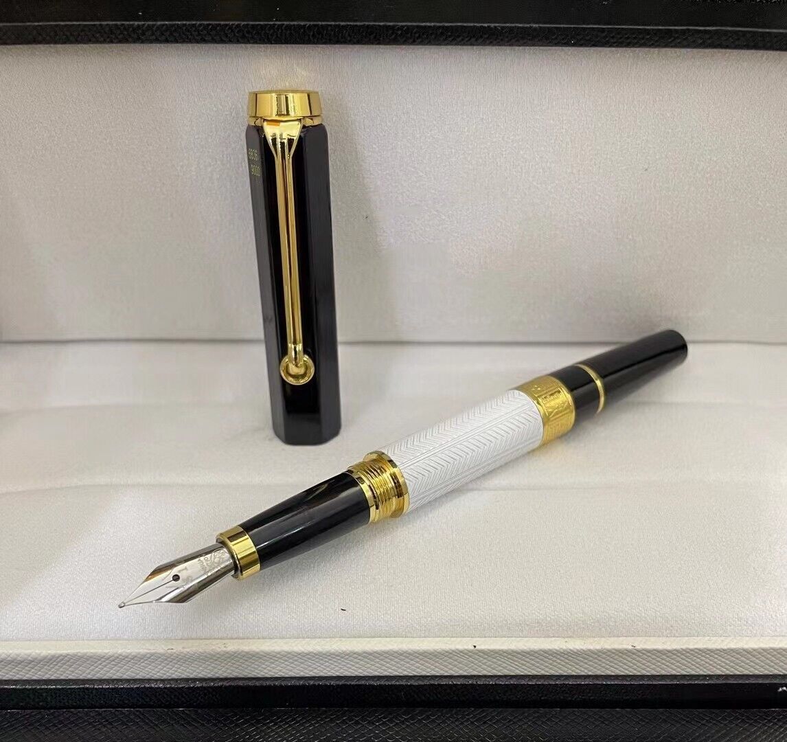 Luxury New Great Writers Series White+Gold Color 0.7mm nib Fountain Pen