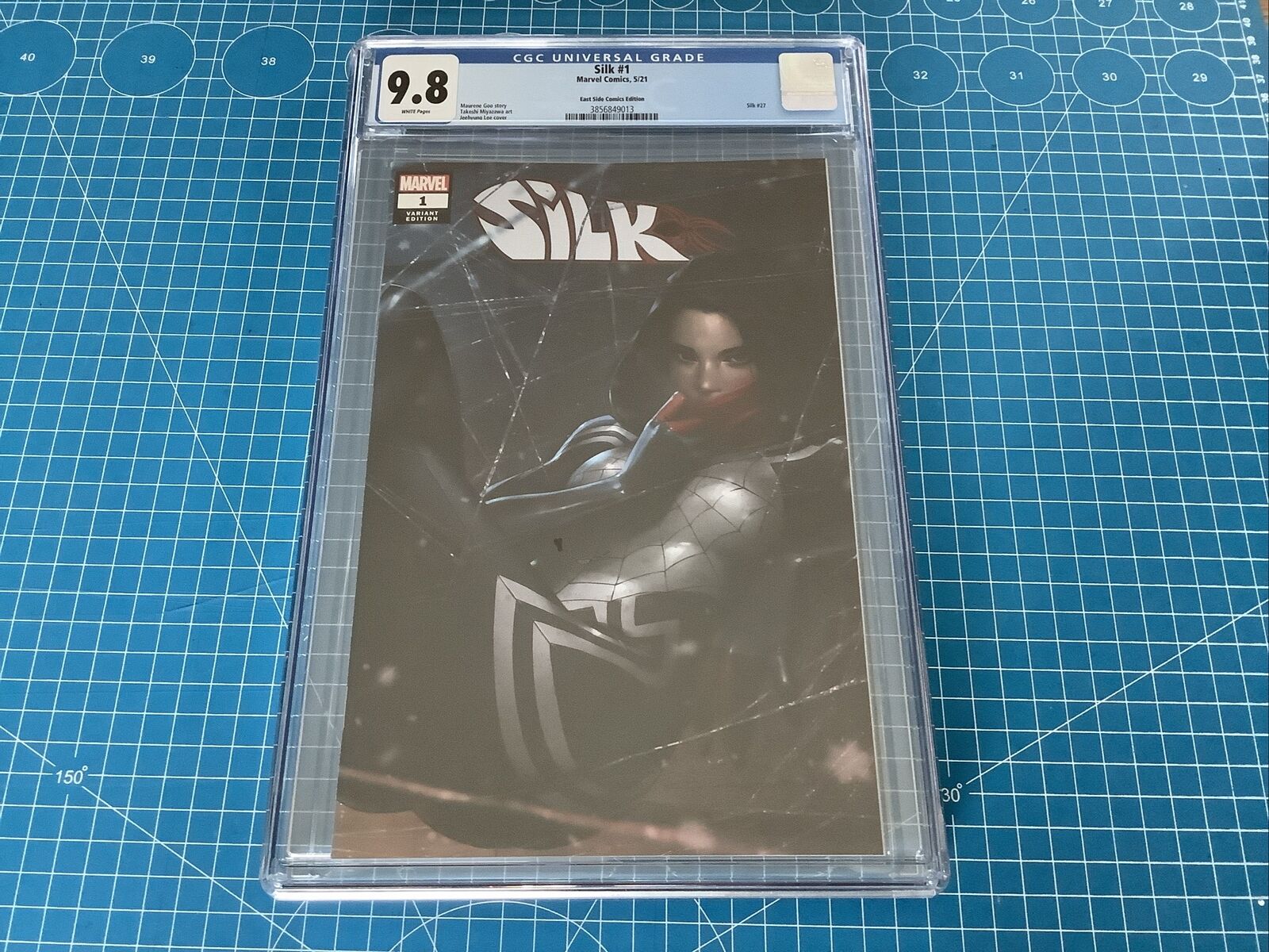 Silk #1 Jeehyung Lee Variant CGC 9.8 NM/MT (2021) East Side Comics White Pages