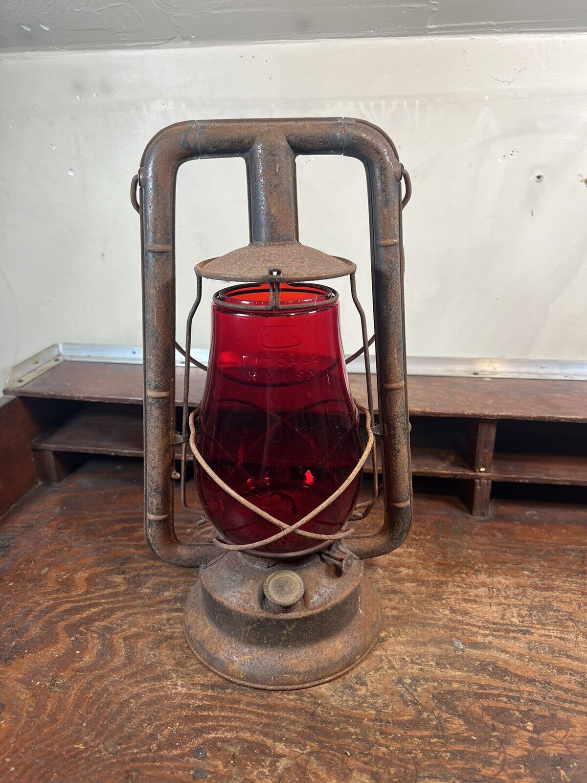 Vintage Dietz Monarch Lantern NY USA Red Glass Globe Lantern Tubular Barn Lamp
