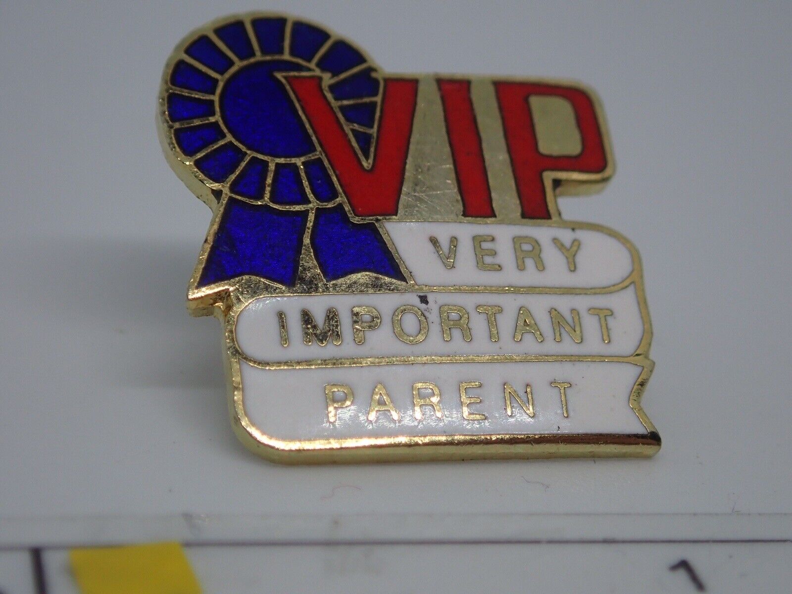 Very Important Parent Blue Ribbon VIP Vintage Enamel Lapel Pin