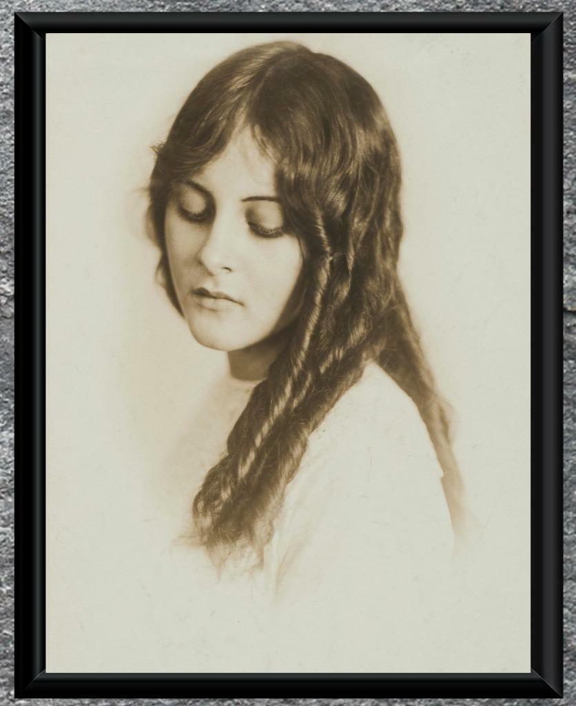 Gorgeous...  Early 1900\'s Beautiful Woman, Curls... Antique 5x7 Photo Print