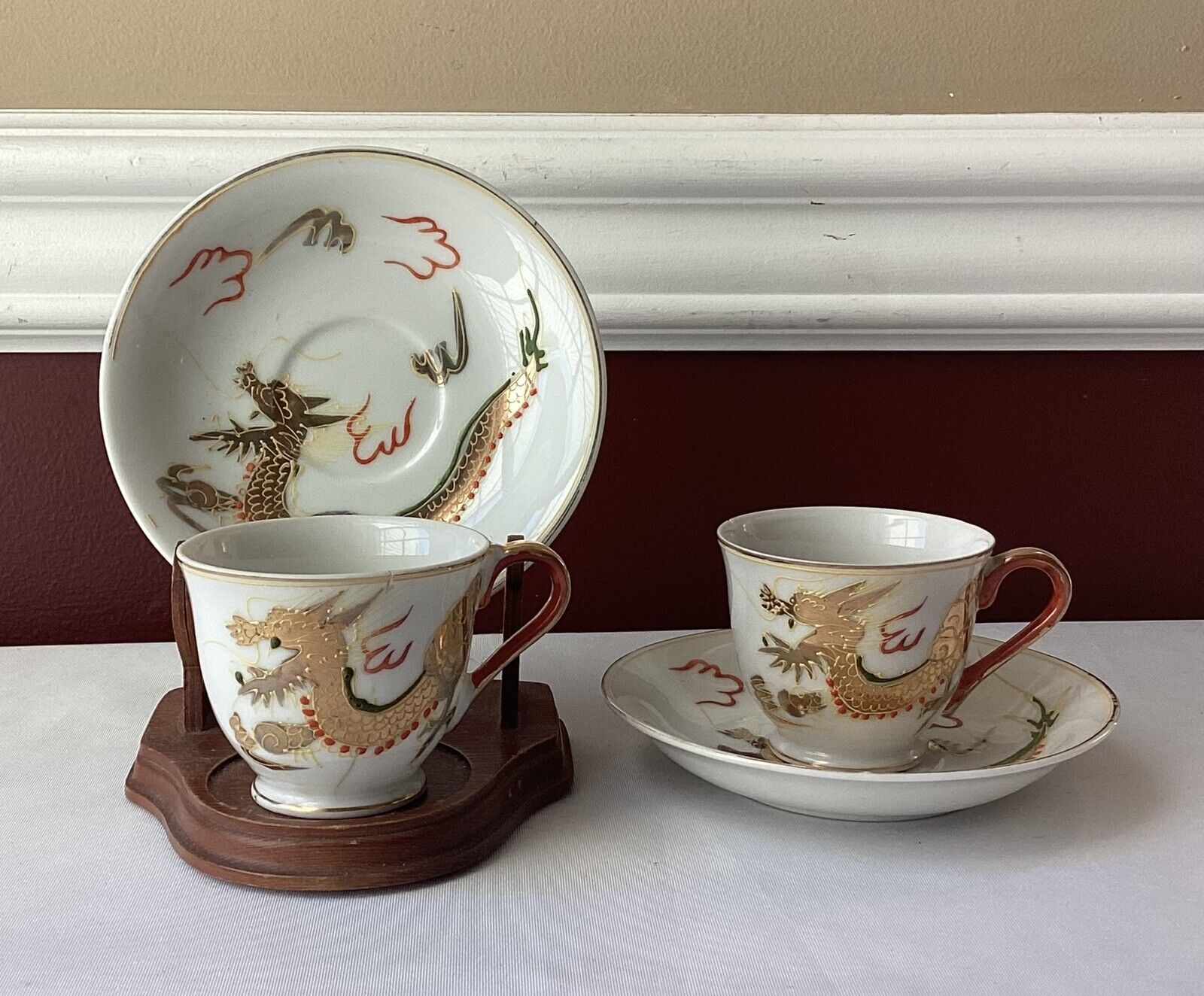 Pair of 2 VTG Decorative Japanese Porcelain Teacups & Saucers, Dragon