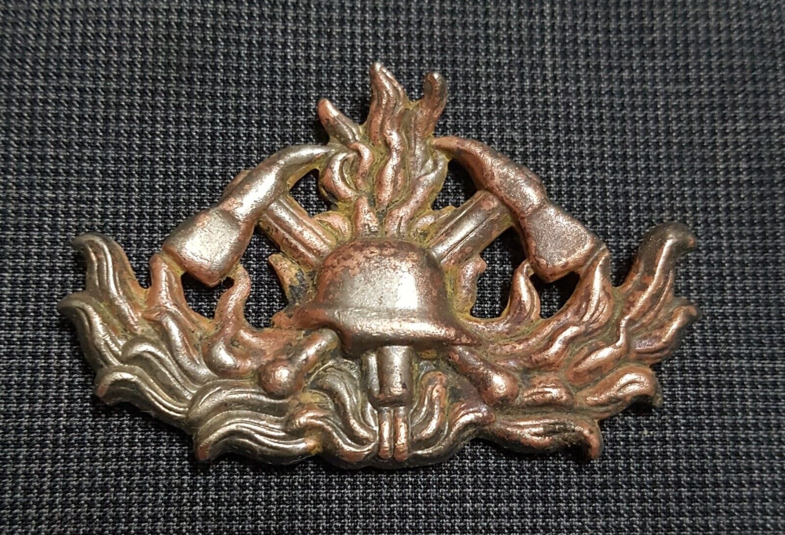 German Fire Fighter Cap Badge , Fire Services , Germany