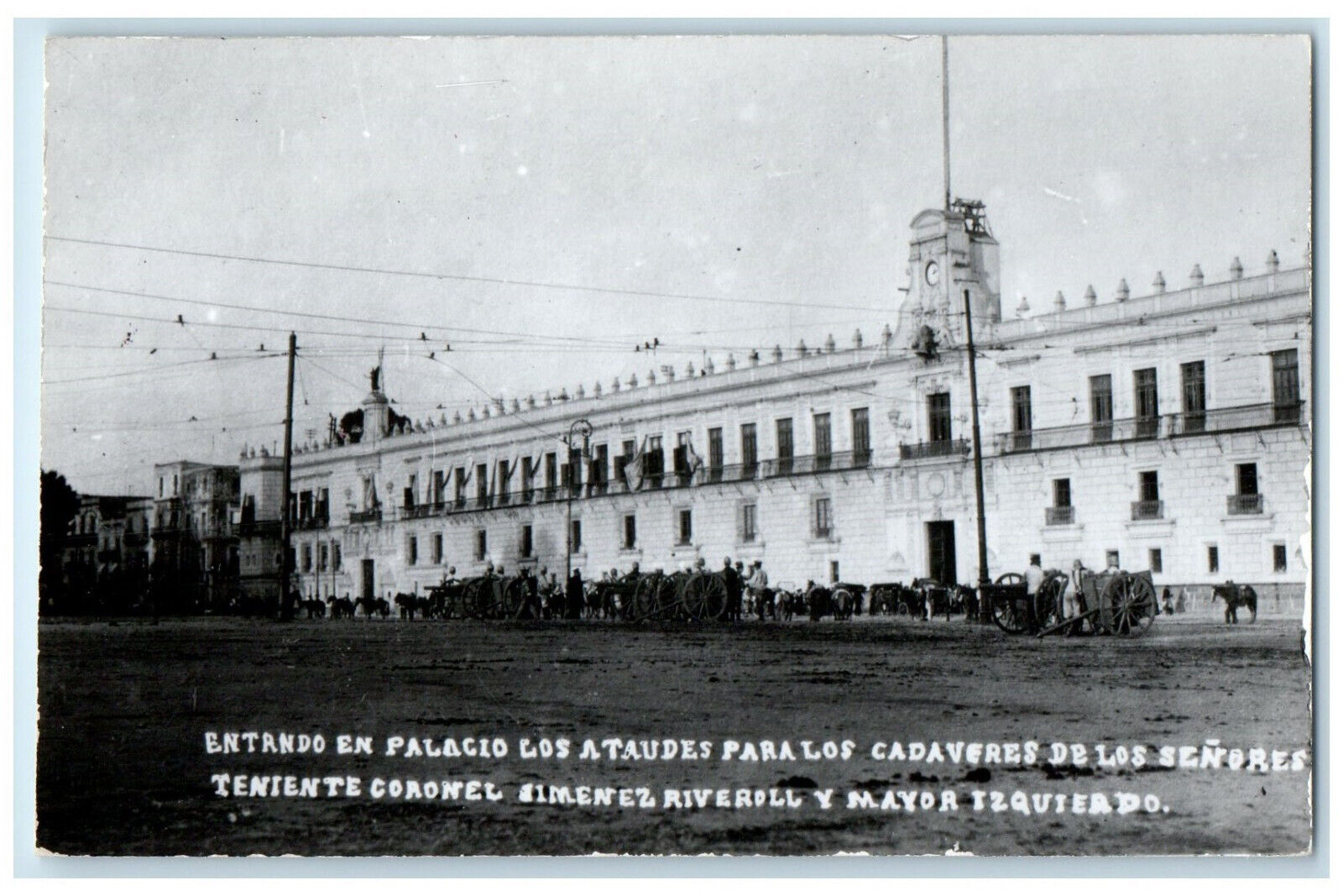 c1940's Entando En Palacio Los Ataudes Para Los Cadaveres RPPC Photo Postcard